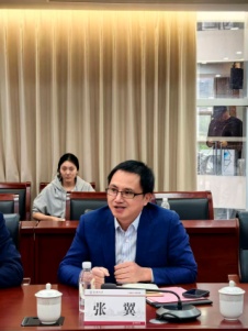 0f36607df24b6878633e1779d18946ee